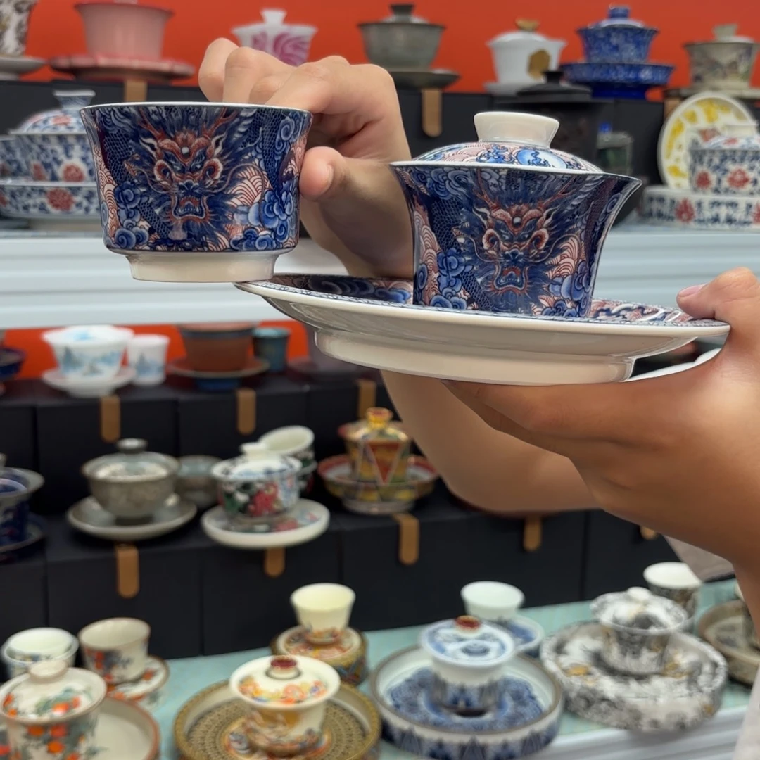 油盐和味精混合调匀出