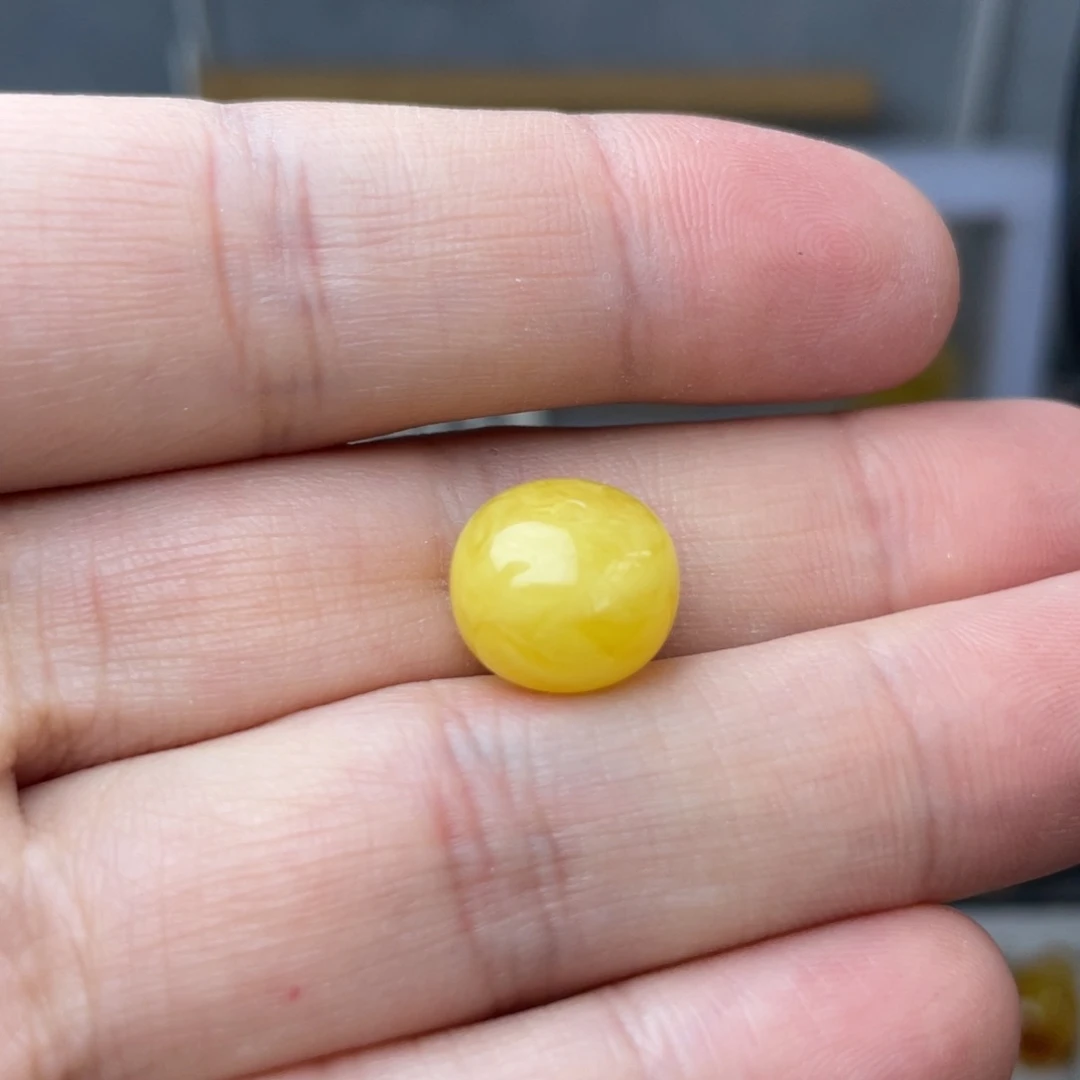 *****未镶嵌蜜蜡珠宝奇石老型珠12毫米多微瑕疵