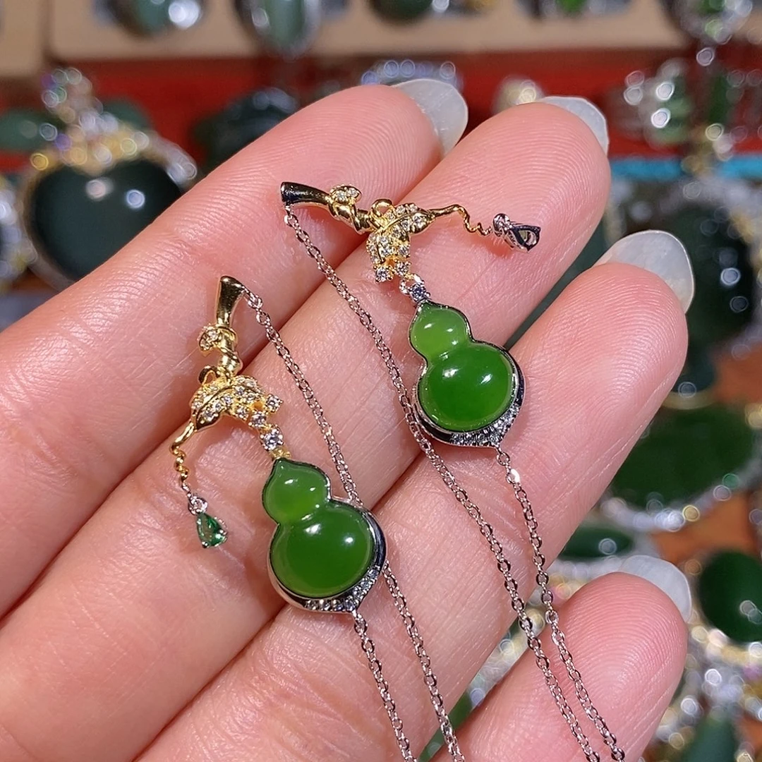 和田玉（碧玉）银S925镶嵌耳饰