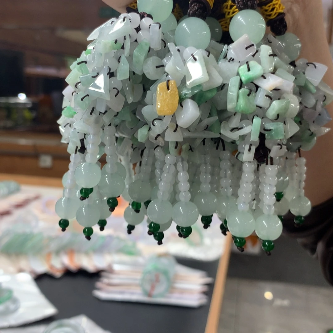 翡翠未镶嵌手镯手链多样性