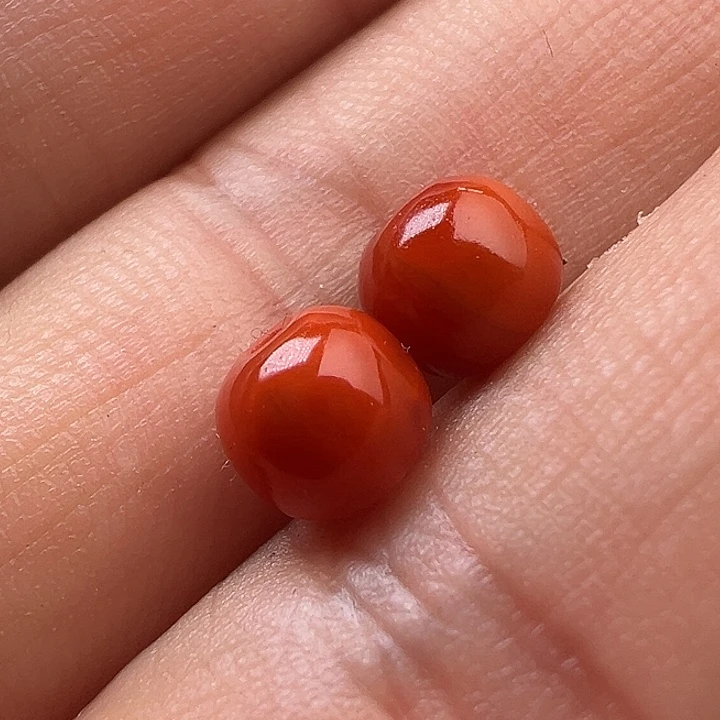 南红玛瑙未镶嵌元宝