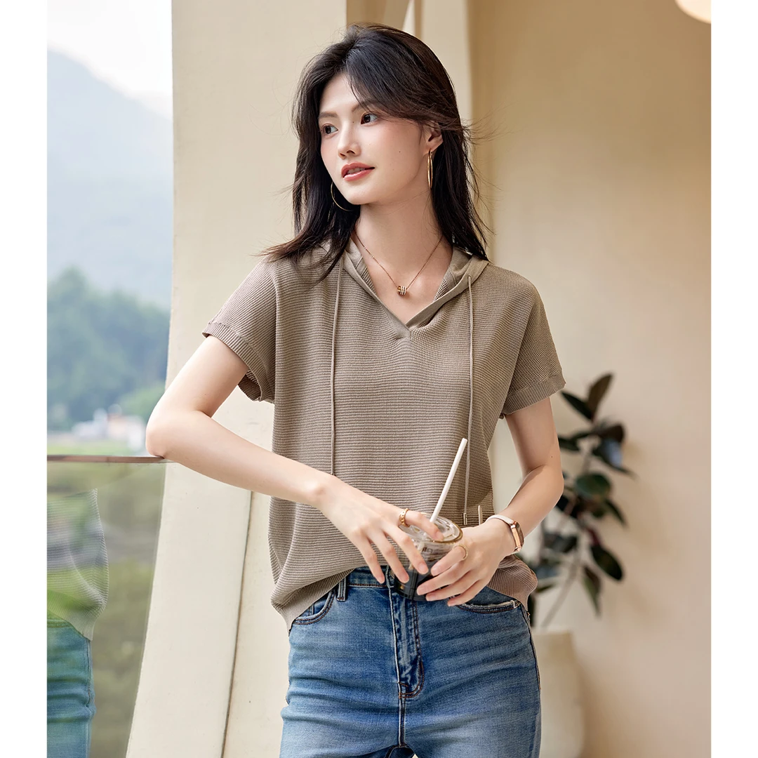 XWI/欣未连帽V领针织衫2025夏季简约纯色修身显瘦短袖01793