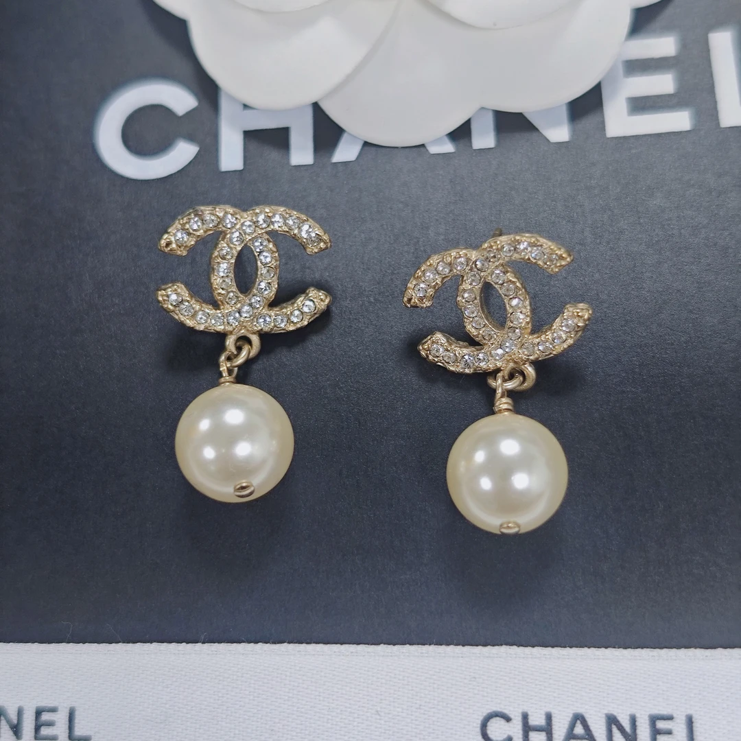 99新 Chanel/香奈儿 耳环气质时尚百搭珠耳环经典