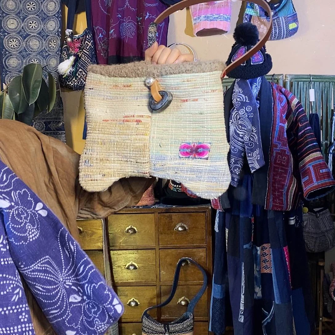 织绣手工制作包包