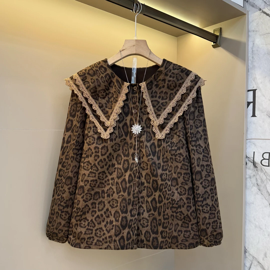 2025秋季新款时尚长袖气质宽松百搭显瘦胖mm豹纹娃娃领上衣0837