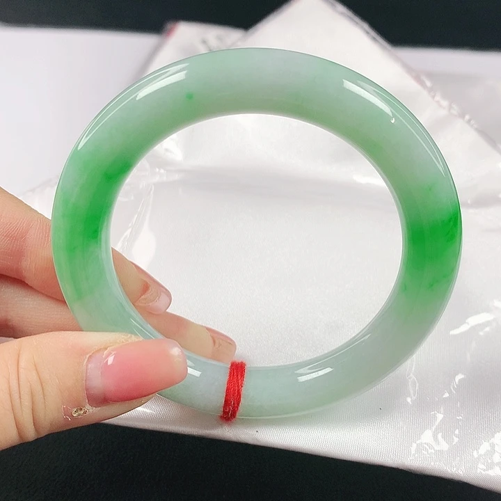 未镶嵌手镯翡翠翡翠824