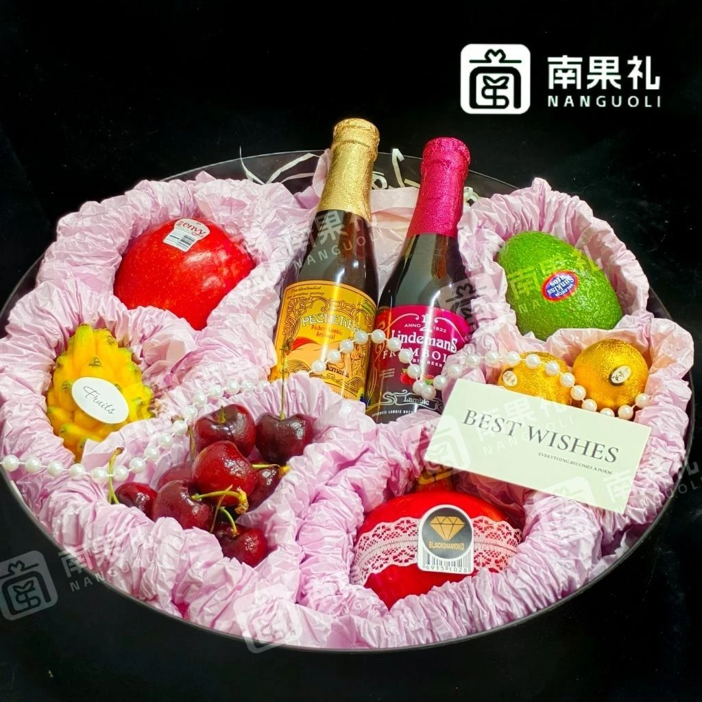 法式果礼【红粉佳人】  约3000g 两瓶酒和随机六种时令水果混搭新鲜