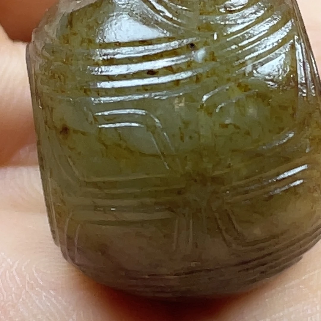 修***缘和田玉未镶嵌颈饰