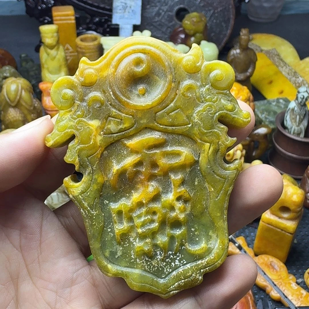 白玉菩提吊坠。。。