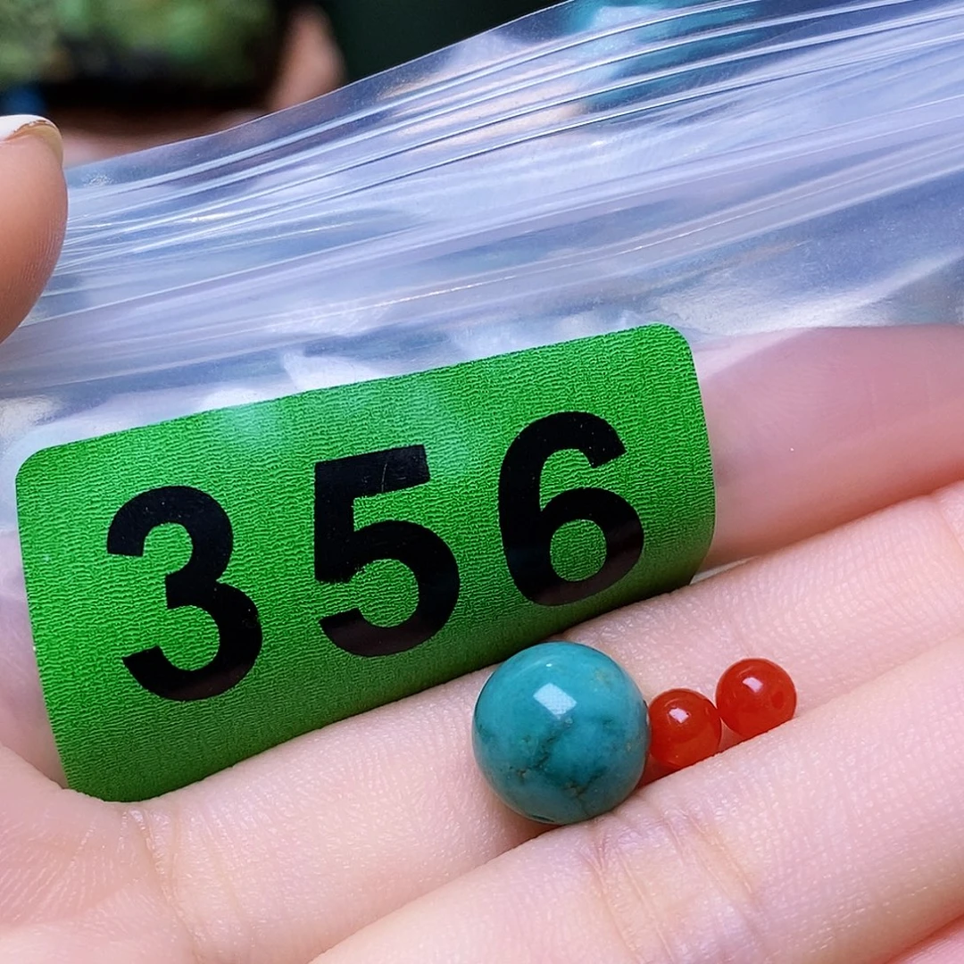 未镶嵌南红玛瑙珠宝奇石