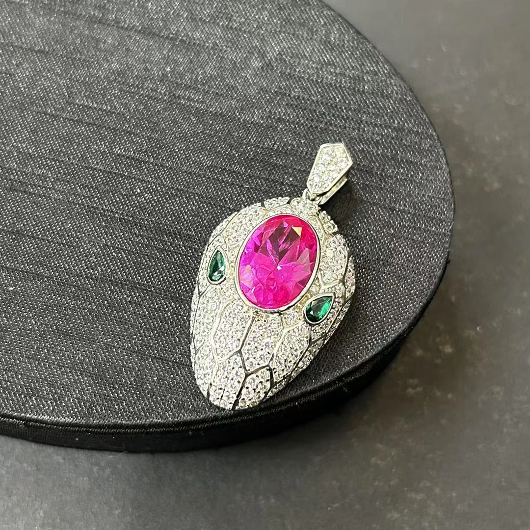 红宝石蛇头吊坠*（多样性发一件）