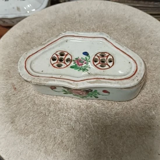 瓷片粉彩陶瓷摆件青花陶瓷摆件粉彩陶瓷摆件粉彩