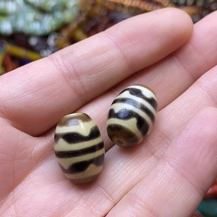 未镶嵌颈饰玛瑙/玉髓