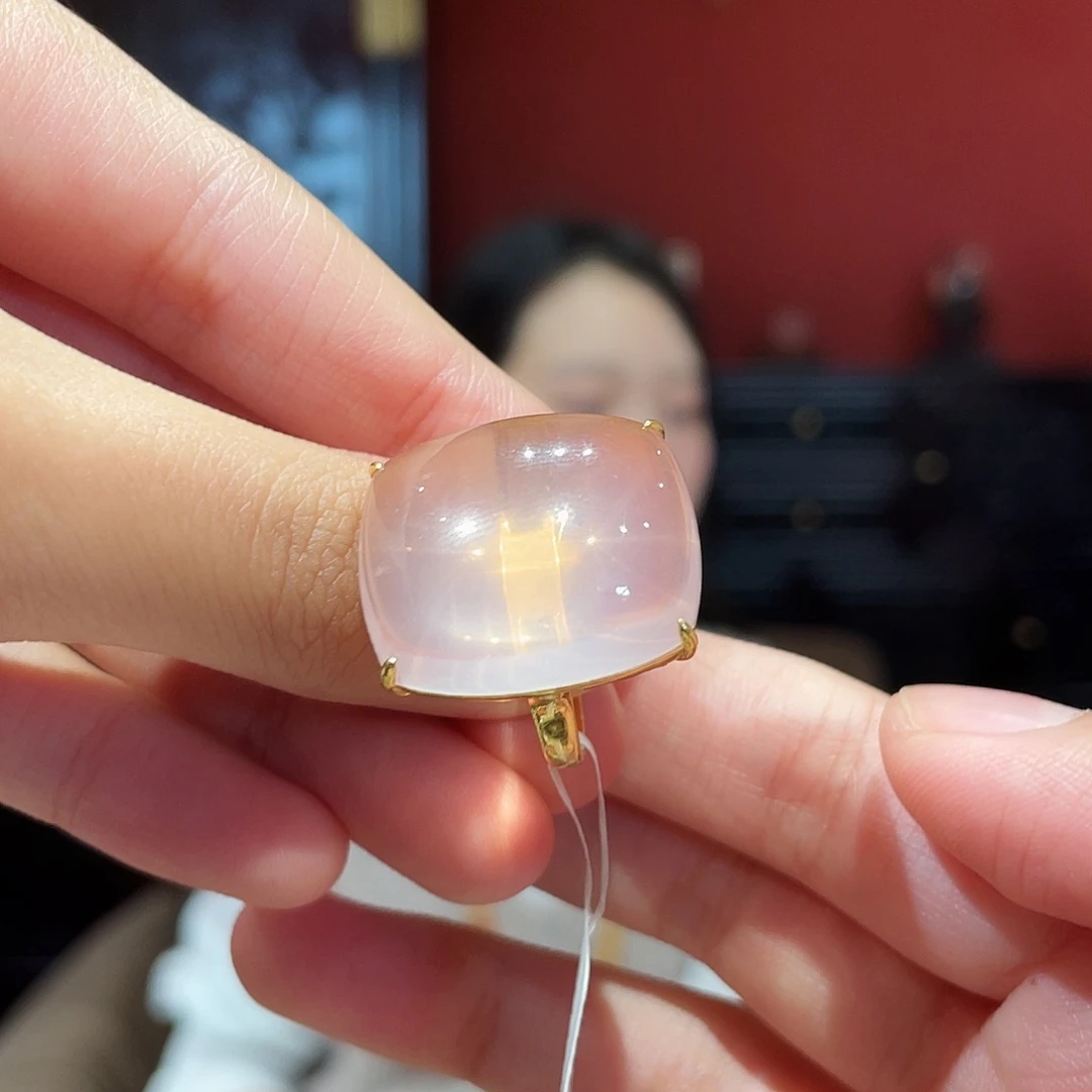 未镶嵌水晶戒指水晶