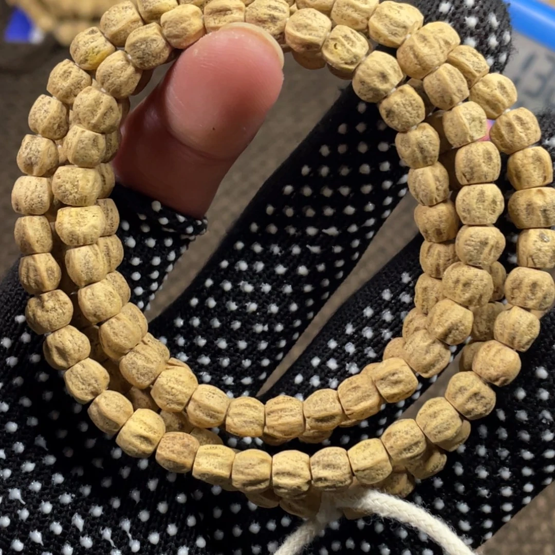 柏香籽/百香籽吊坠满鬼顺