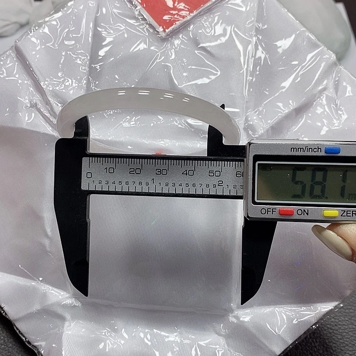 翡翠手镯未镶嵌31