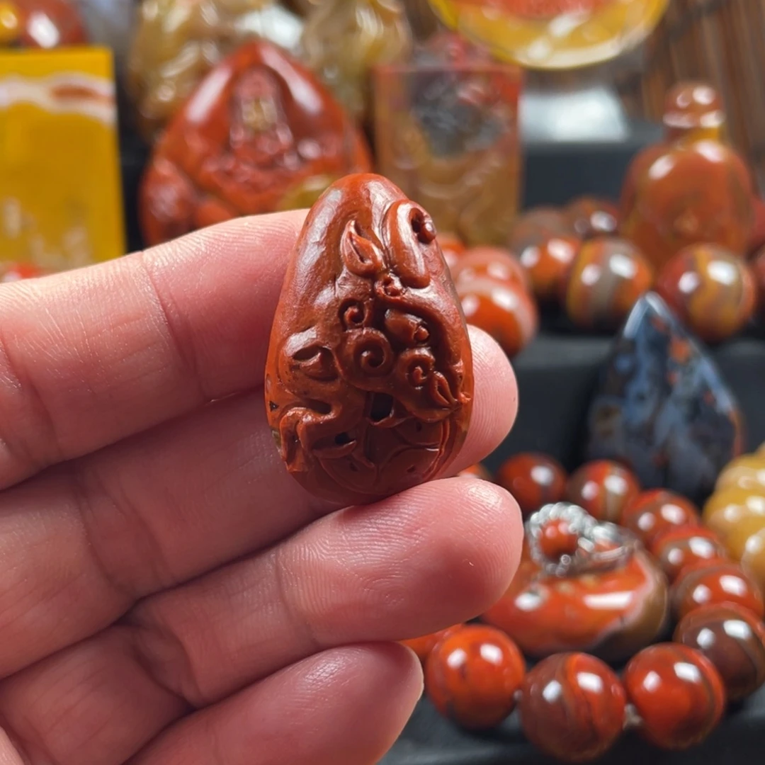 玛瑙/玉髓未镶嵌珠宝半成品