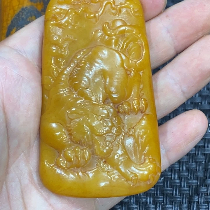 滴血莲花菩提吊坠