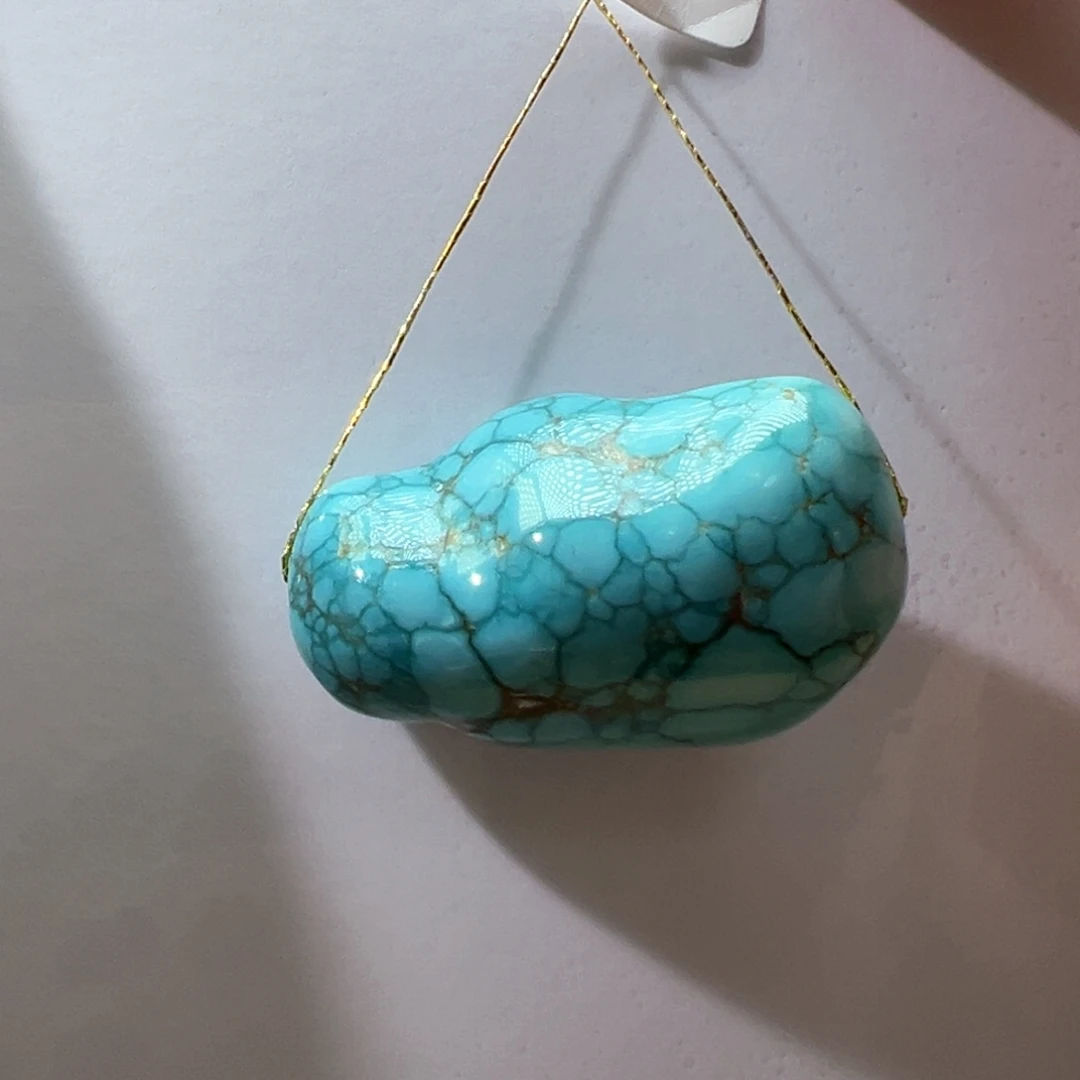 绿松石未镶嵌挂件