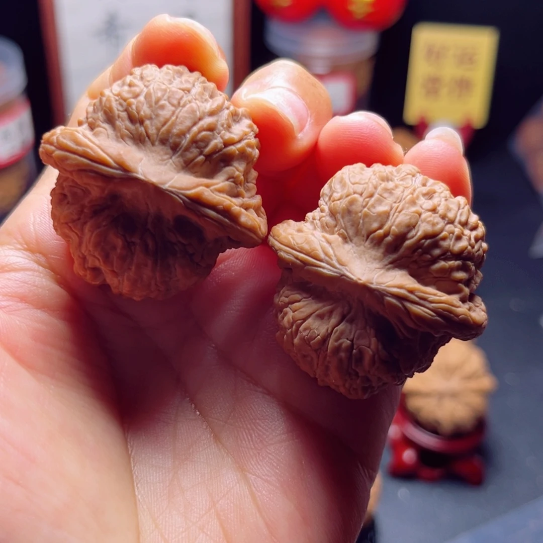 吊坠文玩核桃全品头货血麒麟