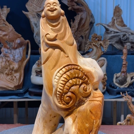 柏木（崖柏）根雕摆件