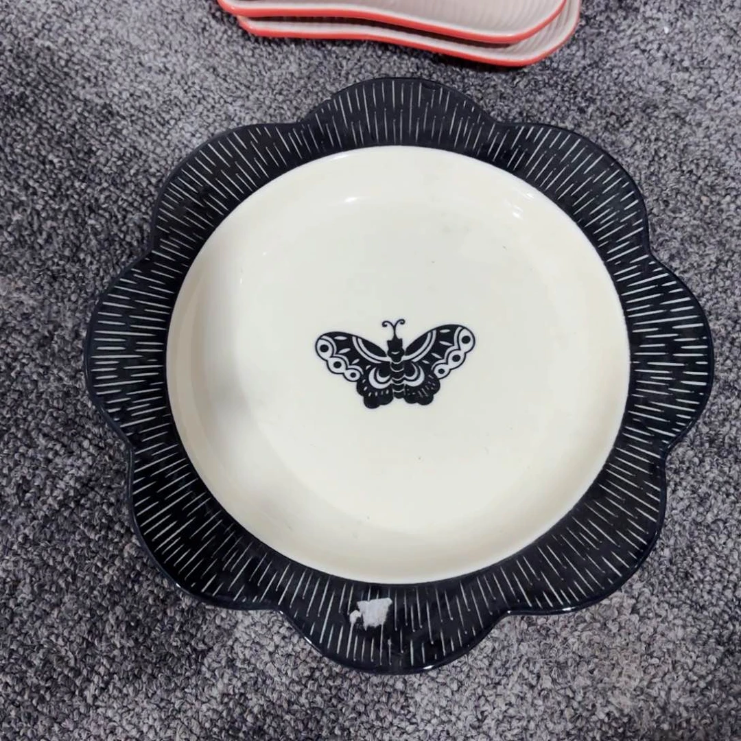 陶瓷法式蝴蝶八寸餐盘微微瑕
