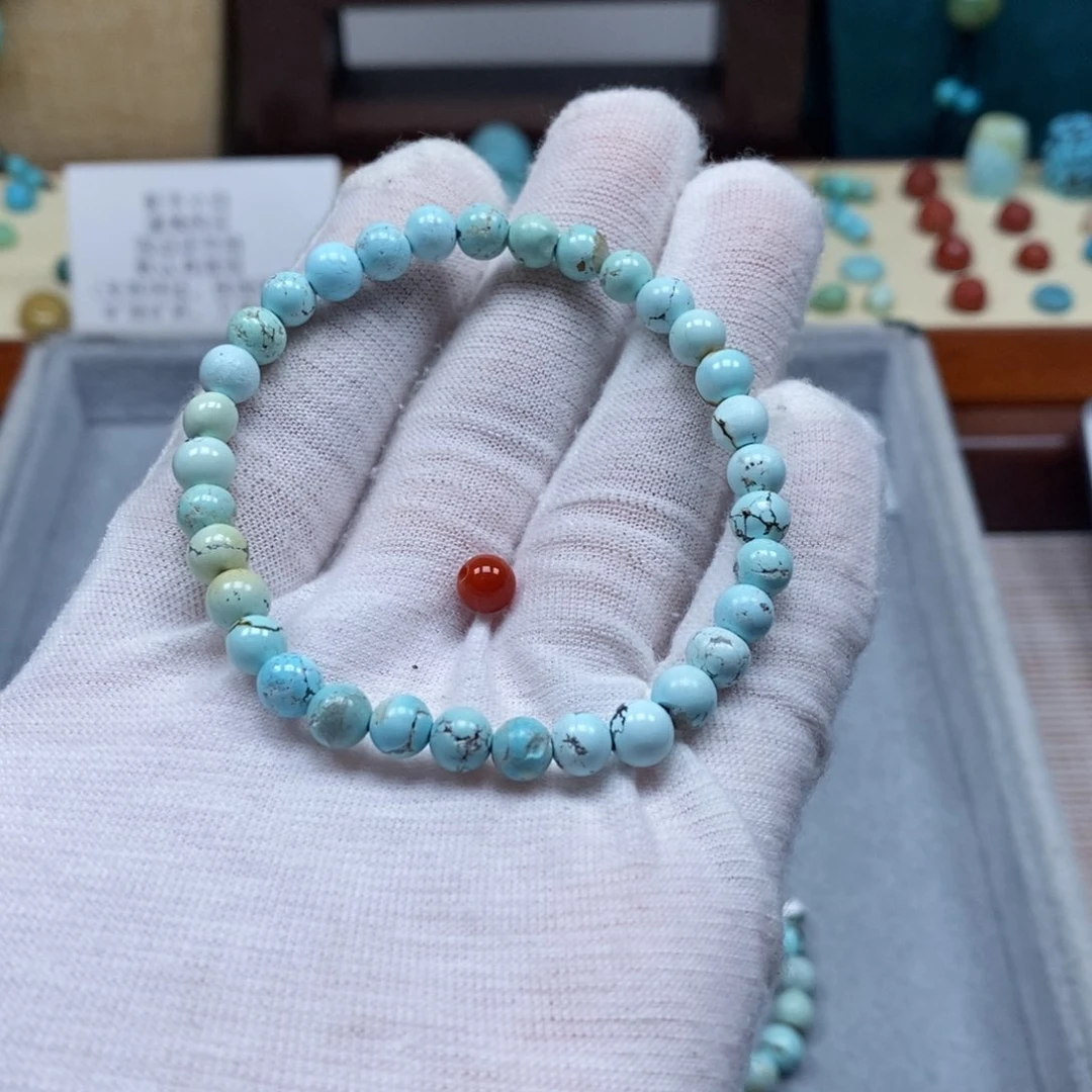 南红玛瑙配饰未镶嵌