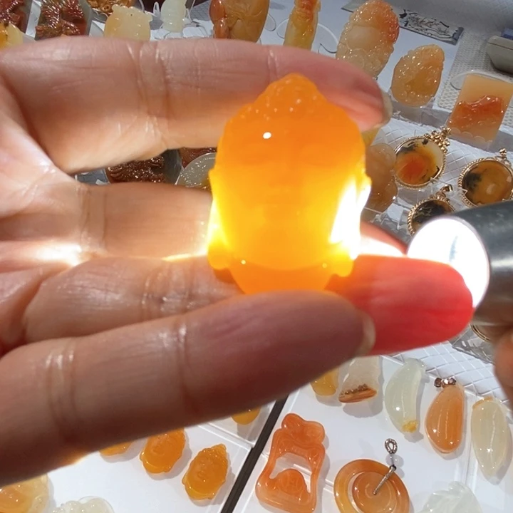 石英质玉（黄龙玉）未镶嵌手链