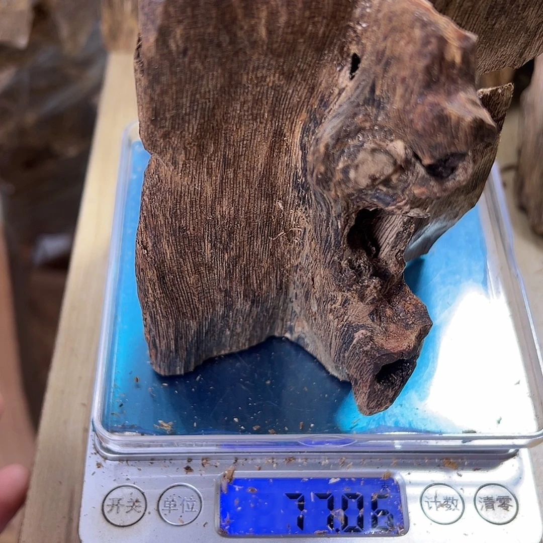 香料绿奇楠虫漏77克白棋