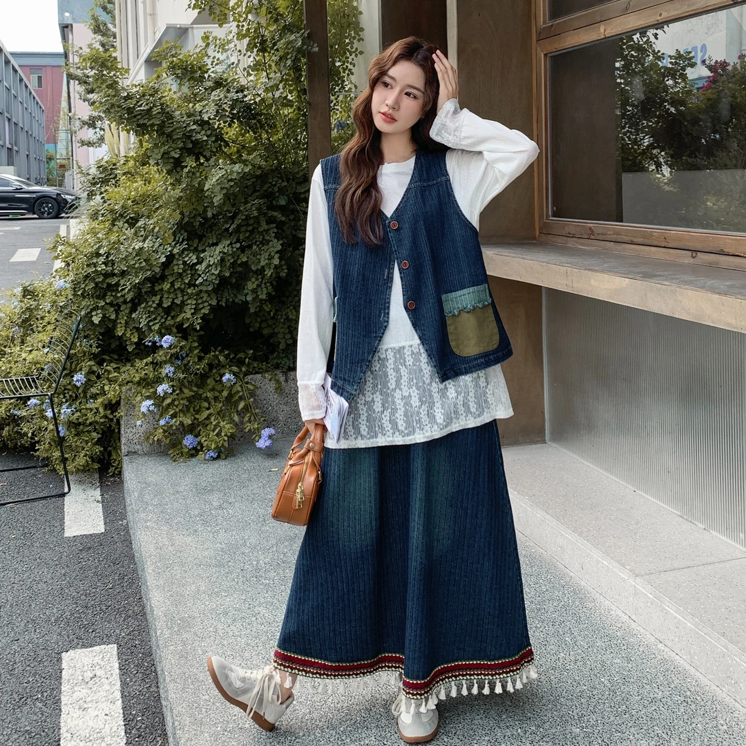 复古民族风时尚牛仔套装女2025年春秋设计感马甲内搭半身裙三件套