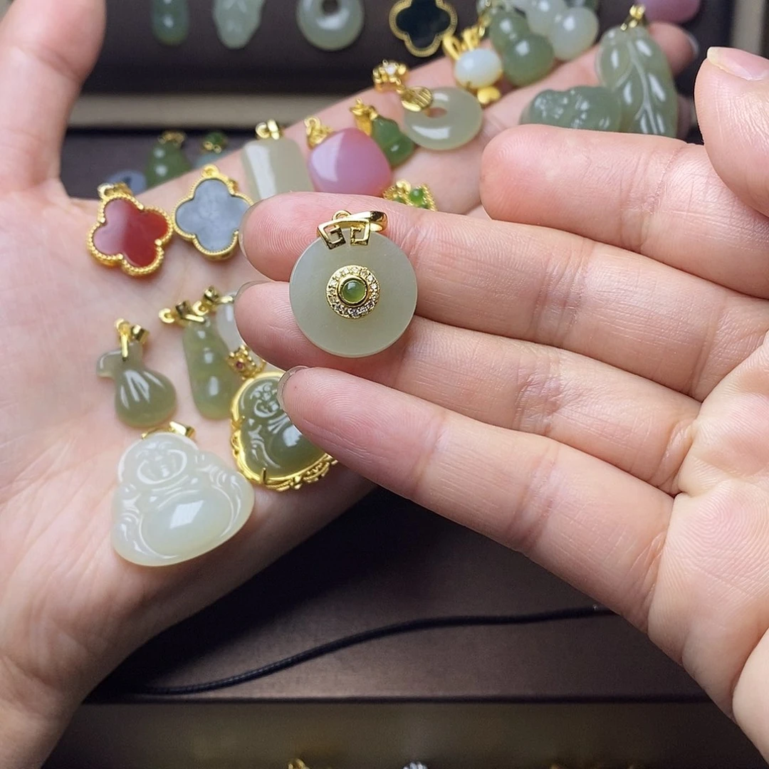 和田玉颈饰银S925镶嵌