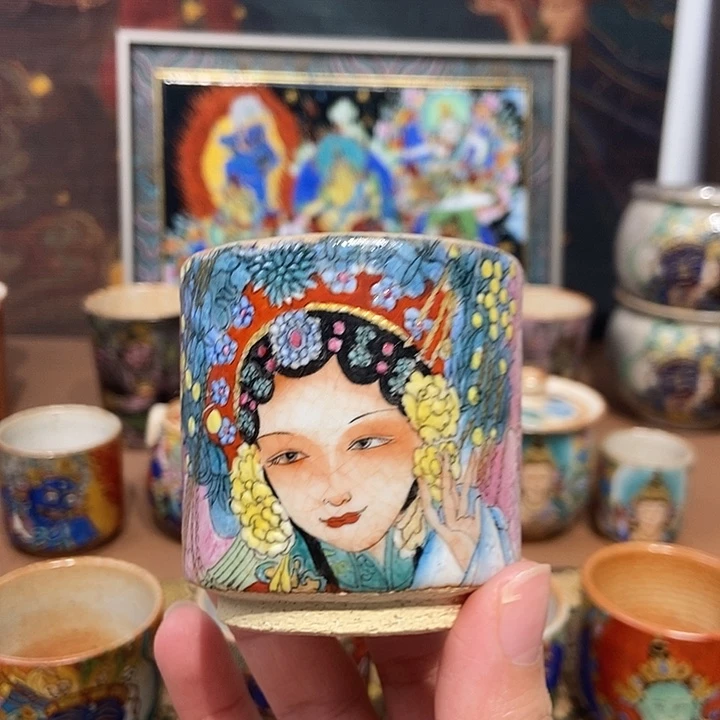 手工手绘花旦茶杯