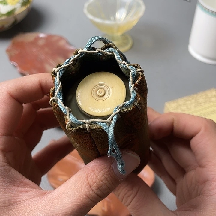 猕****海外中古工艺品888