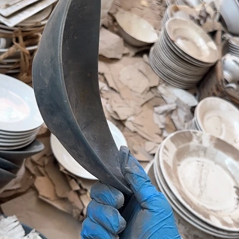 瓷片国营厂库存微瑕21厘米蹭釉