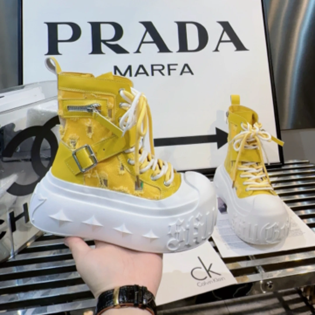 A.M艾墨儿女款欧货夏季潮牌透气网短靴