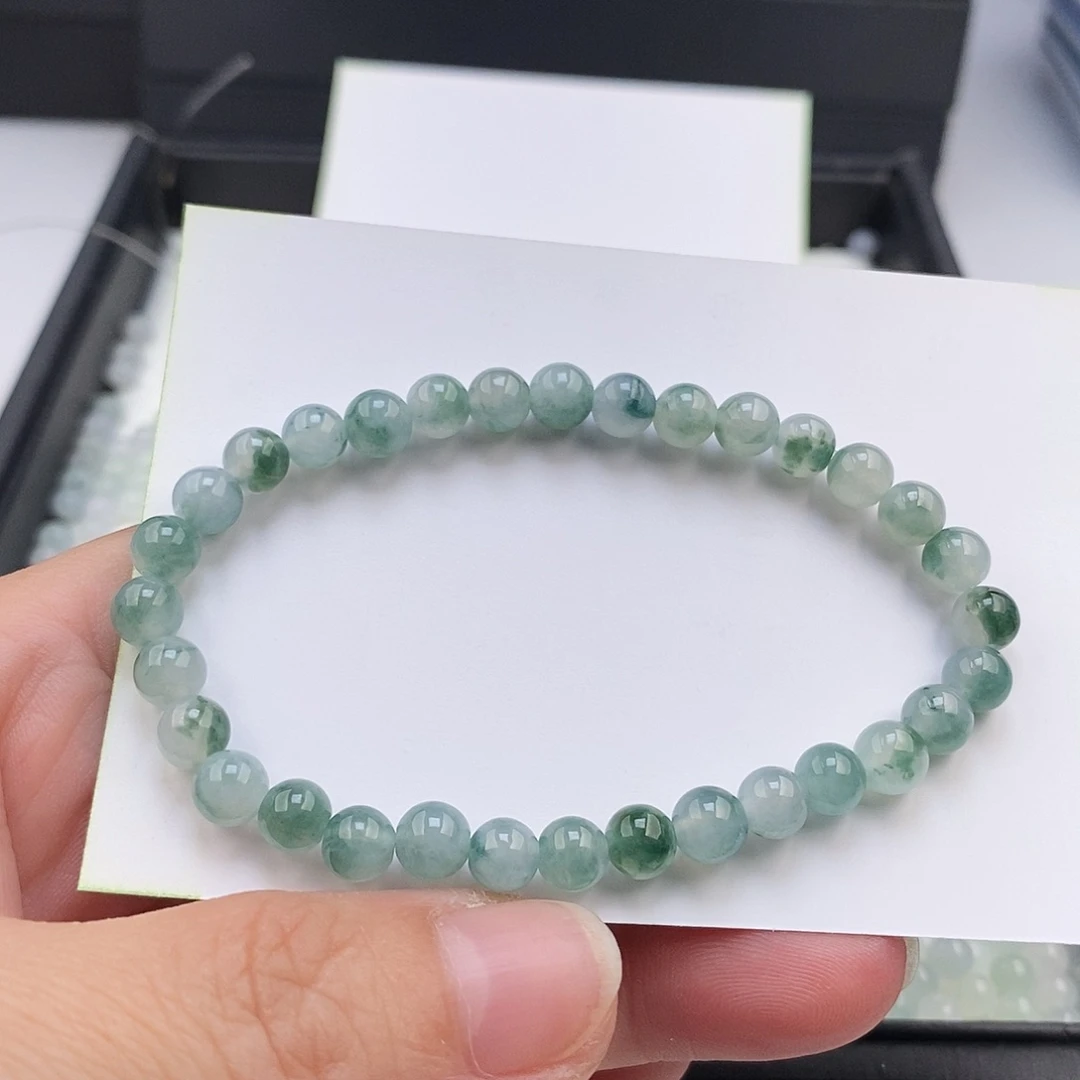 兰***3翡翠未镶嵌手链翡翠手串