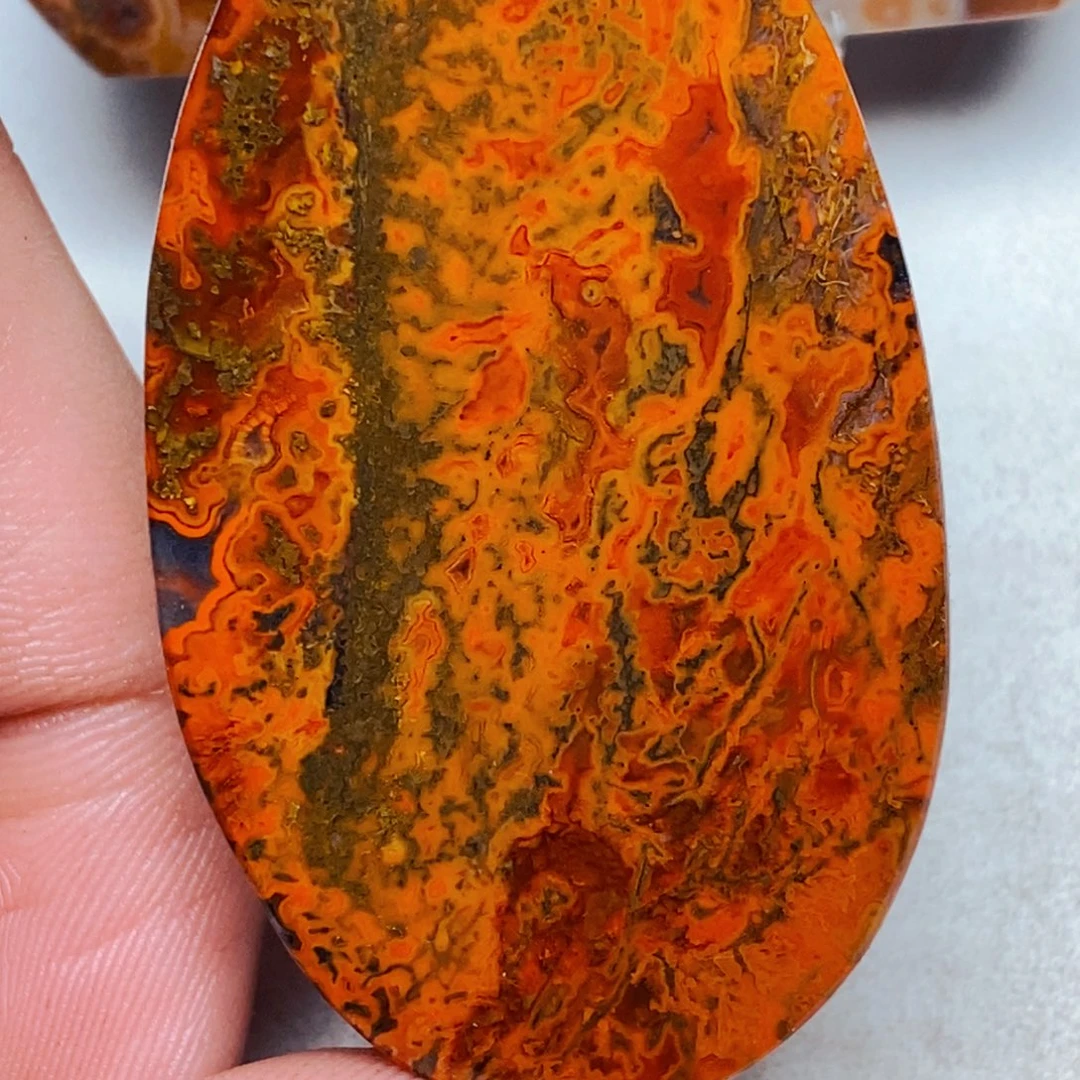 逝***年玛瑙/玉髓未镶嵌颈饰