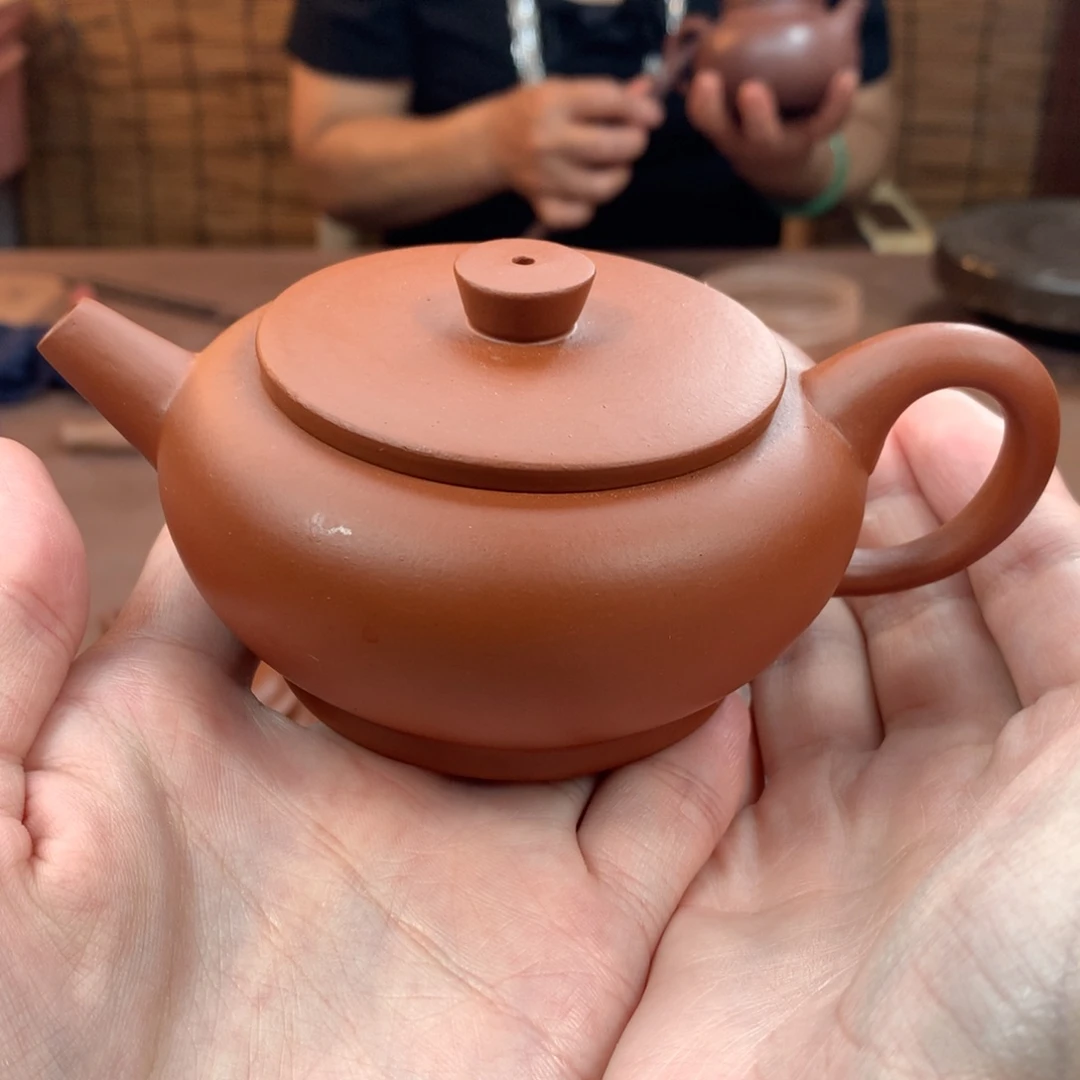 茶壶紫砂巨轮 朱泥 140cc 周宜君