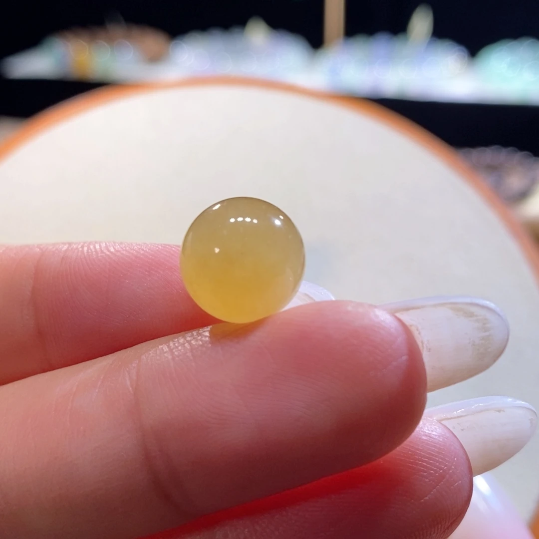 翡翠未镶嵌吊坠(不含链)翡翠种水橙黄珠卡11.5m