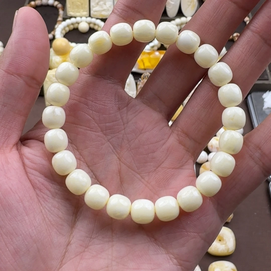 裸石琥珀未镶嵌蜜蜡
