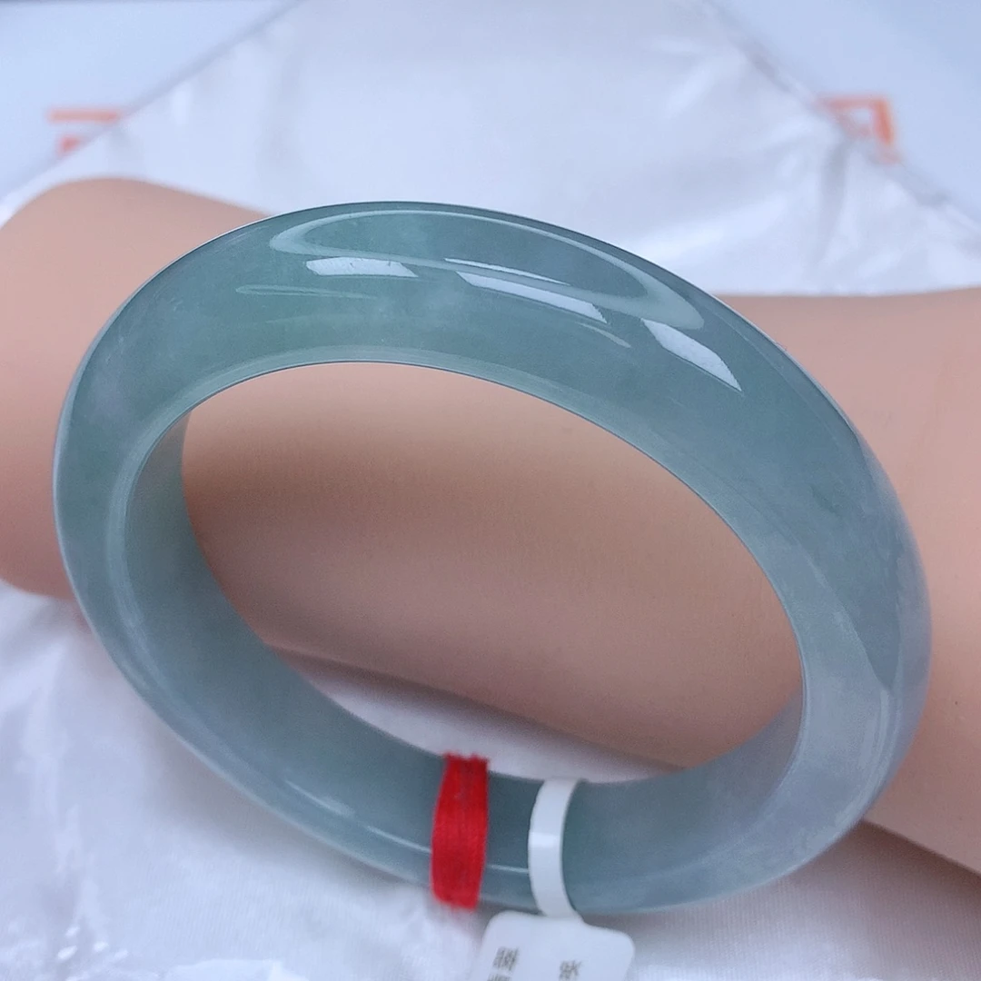 【闪购商品】未镶嵌手镯翡翠，56