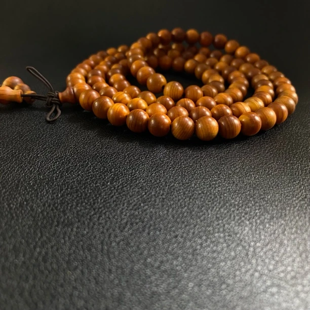 崖柏红油柏柏玉化0.8*108多圈