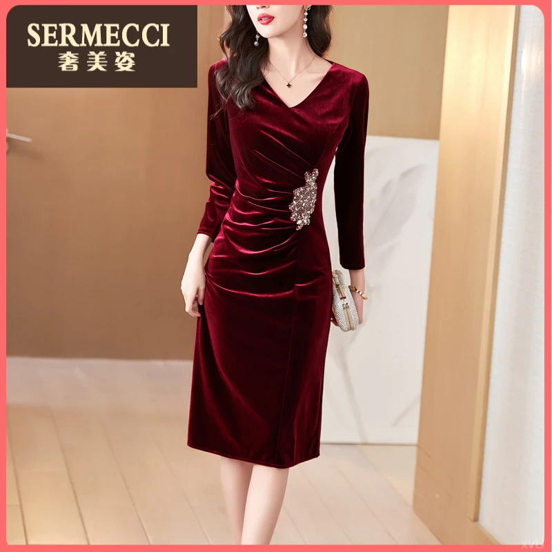 新款上档次奢美姿酒红色连衣裙长袖2025春秋V领收腰裙子