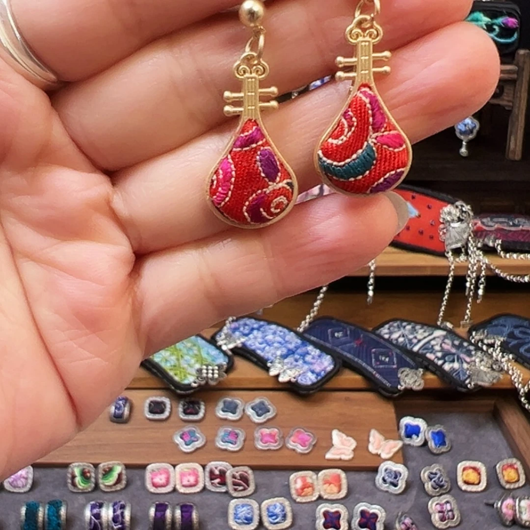 织绣手工刺绣工艺品