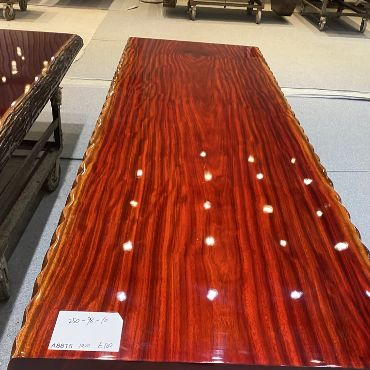 3非洲进口原木实木大板