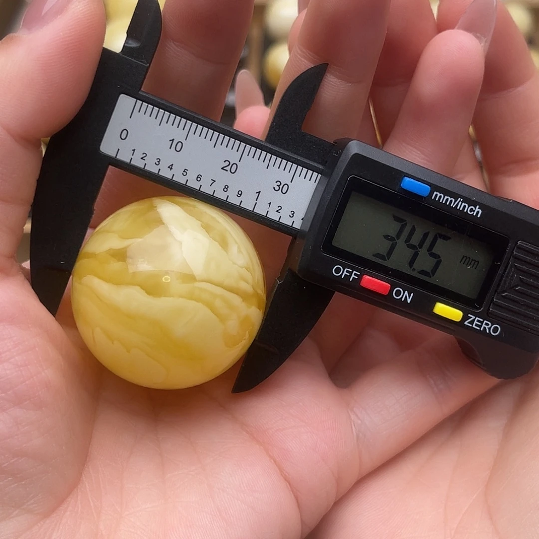 琥珀未镶嵌裸石蜜蜡圆珠梦微瑕