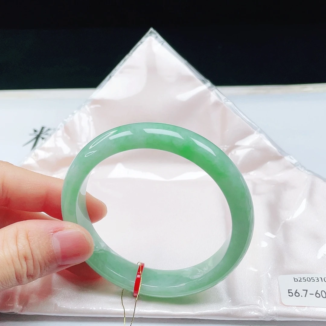 翡翠未镶嵌手镯56➕圈口