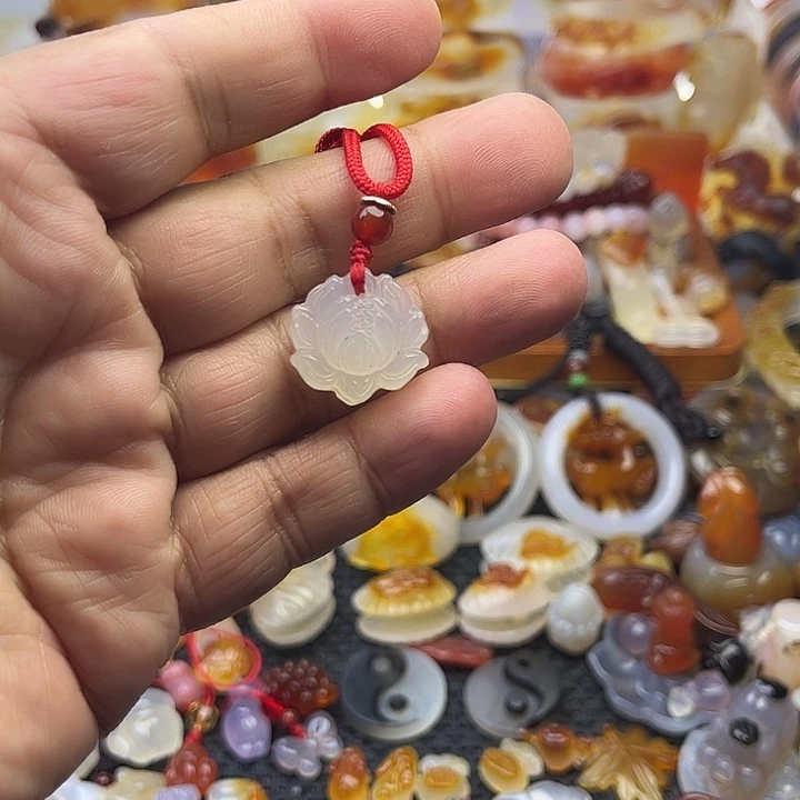 玛瑙/玉髓未镶嵌颈饰