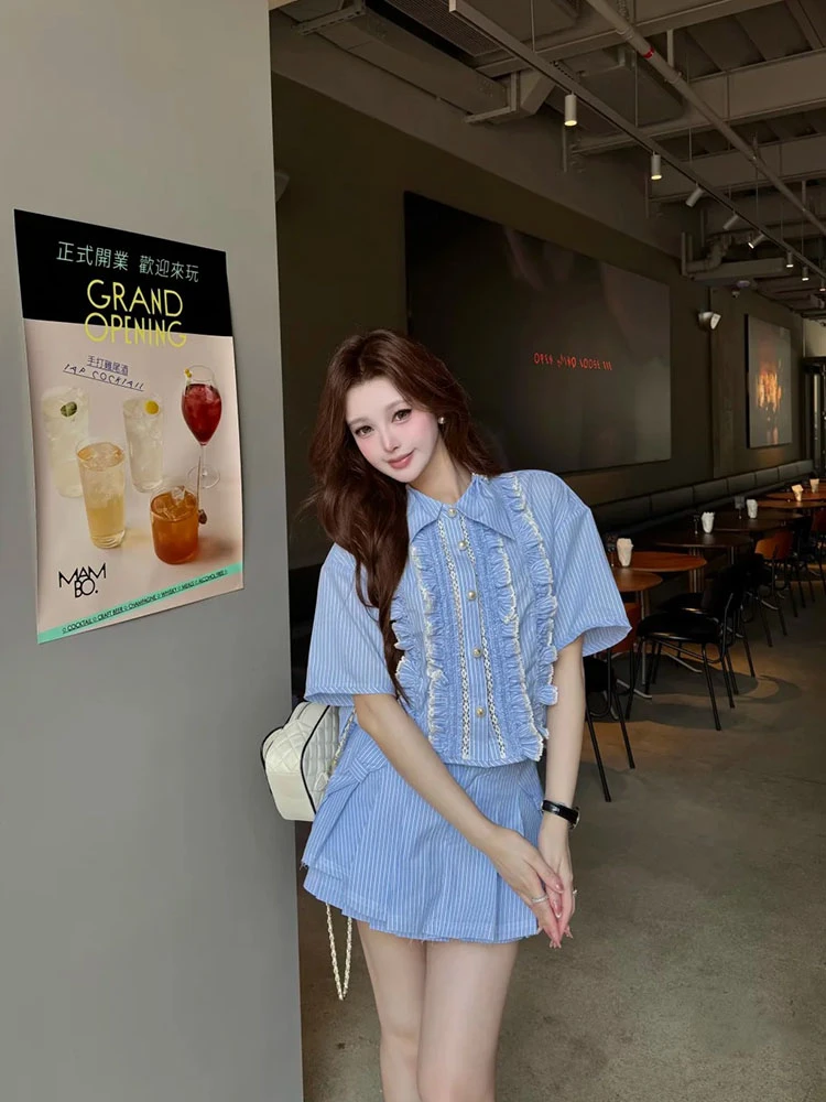 【DE MYSTERE】拉家时尚蓝色条纹短袖衬衫上衣/半裙套装GFC2503048