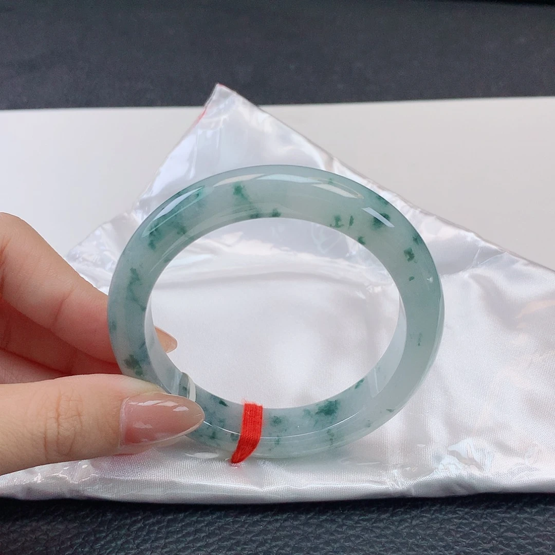 翡翠未镶嵌手镯翡翠Yg10